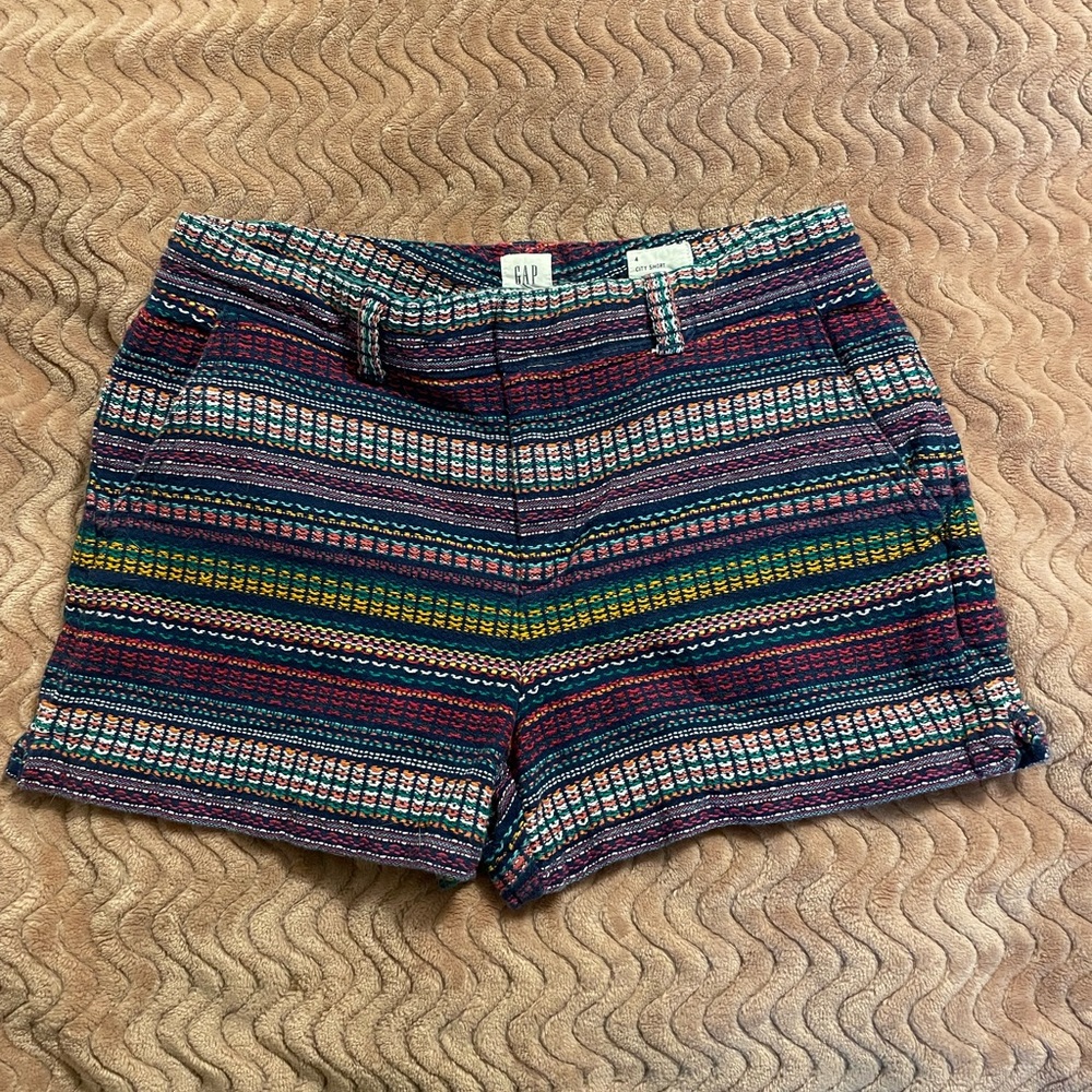 Gap size 4 womens multicolored shorts